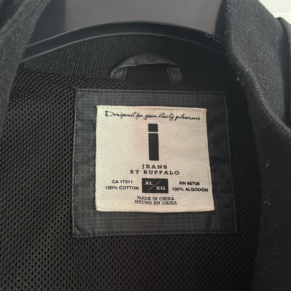 Black Weather Proof Jacket Size XL - Picture 3 of 4